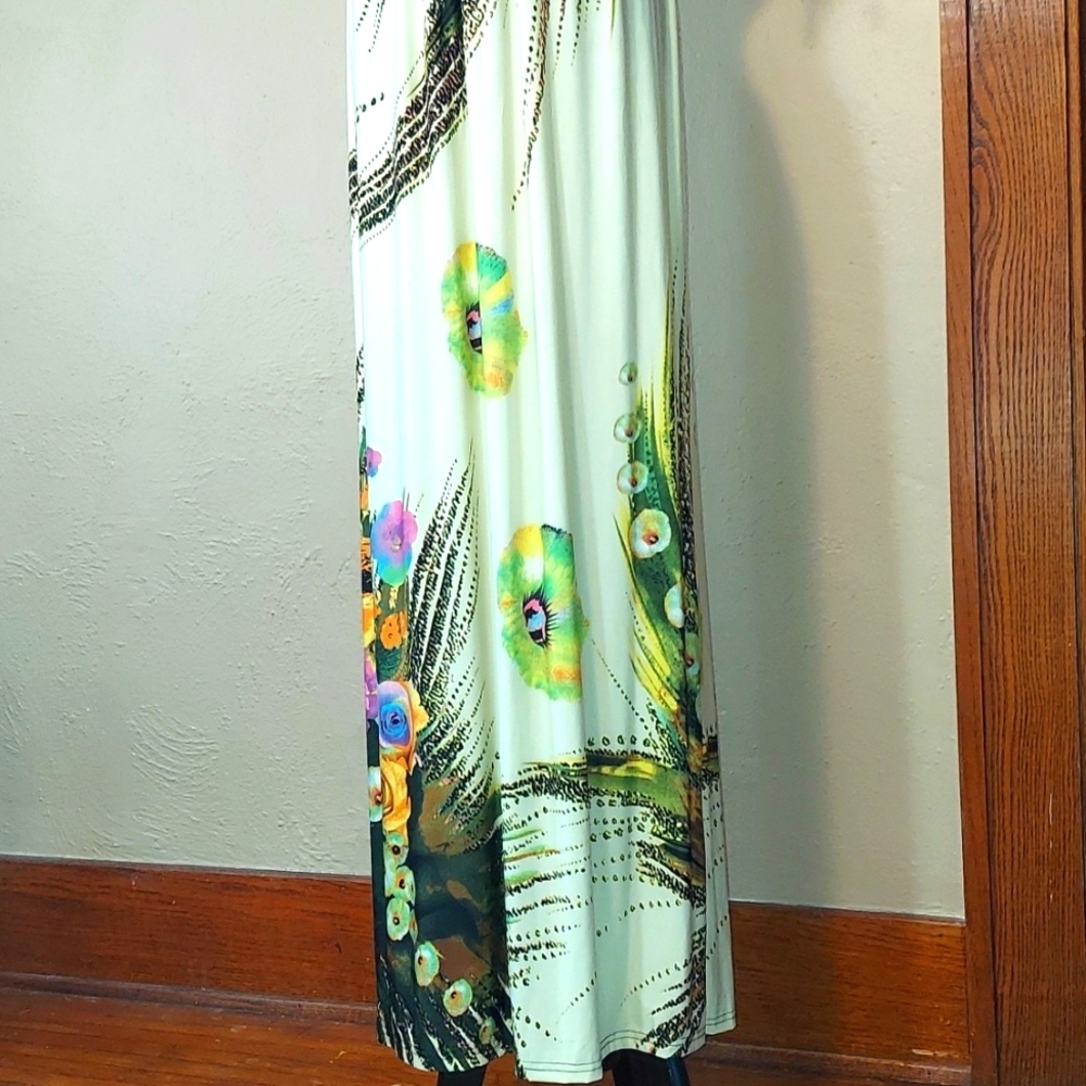 NWT Women's Morefeel Floral Abstract Empire Waist Matte Jersey Maxi Dress - Picture 2 of 12